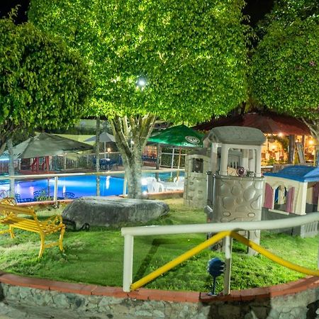 Jarabacoa River Club & Resort Exterior foto