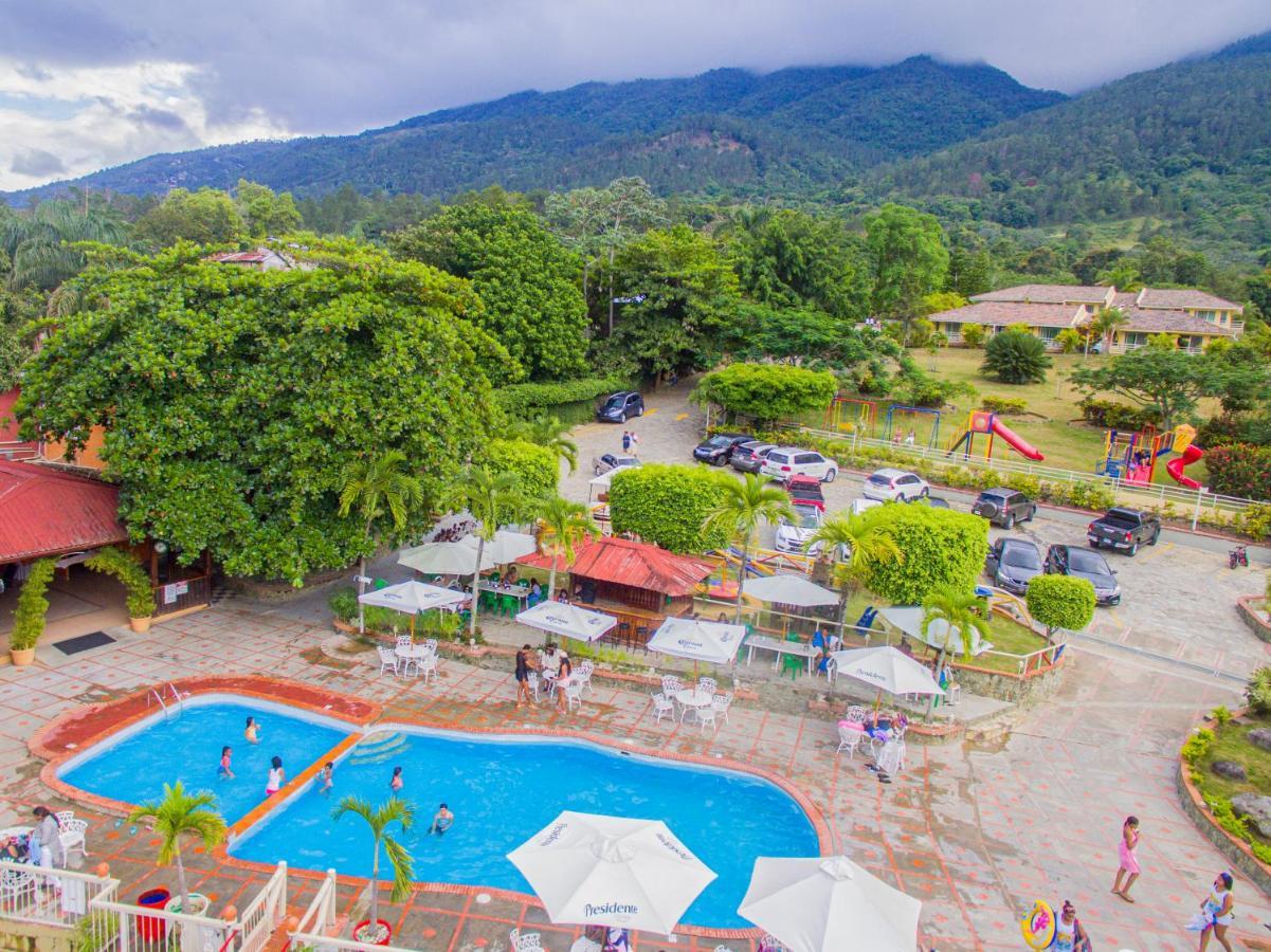 Jarabacoa River Club & Resort Exterior foto